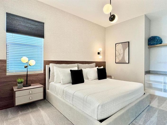 Image No.26-5 Bed House for sale