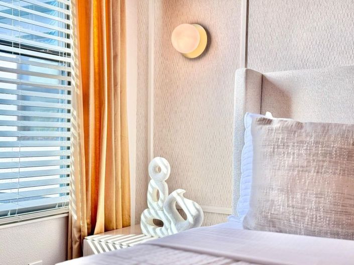 Image No.28-5 Bed House for sale