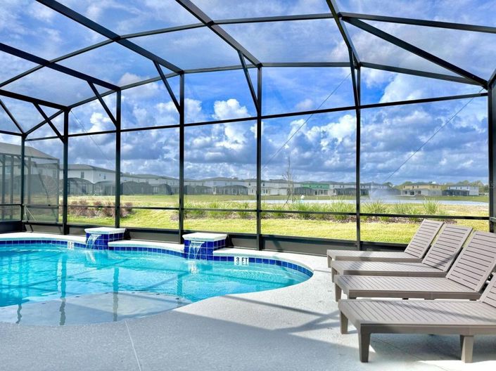 Image No.38-5 Bed House for sale