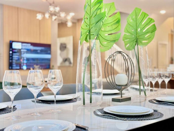 Image No.9-5 Bed House for sale