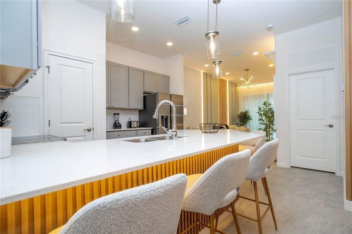 Image No.14-5 Bed Townhouse for sale