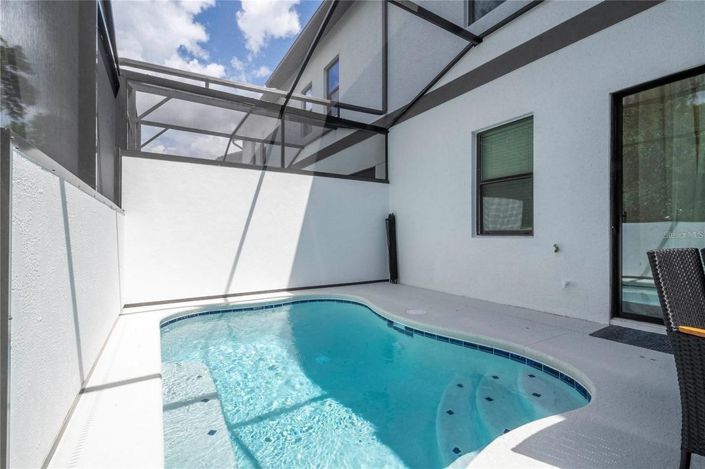 Image No.34-5 Bed Townhouse for sale