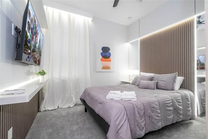 Image No.40-5 Bed Townhouse for sale