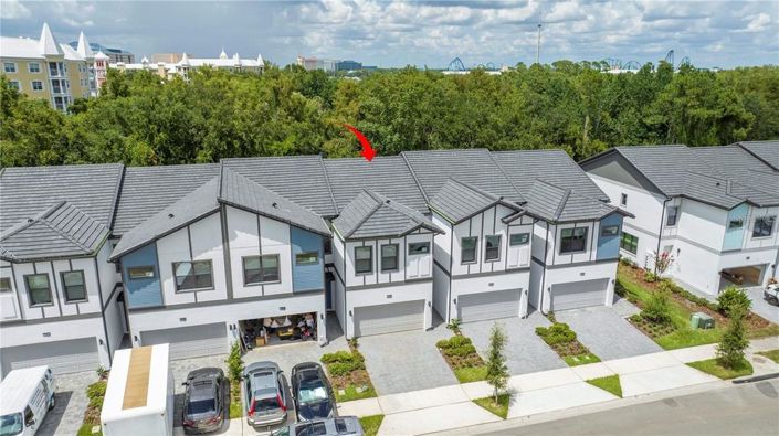 Image No.5-5 Bed Townhouse for sale