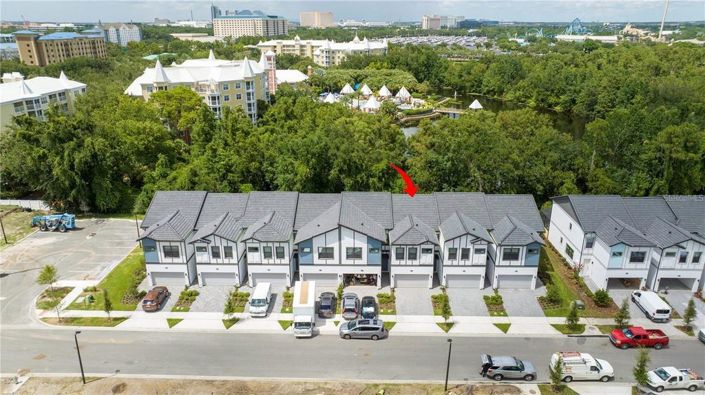 Image No.6-5 Bed Townhouse for sale