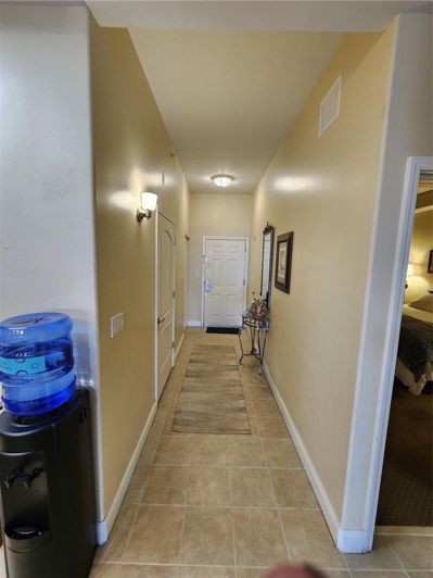 Image No.27-2 Bed Townhouse for sale