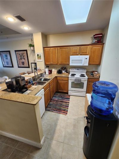 Image No.28-2 Bed Townhouse for sale