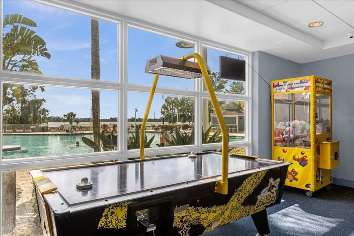 Image No.28-2 Bed Townhouse for sale