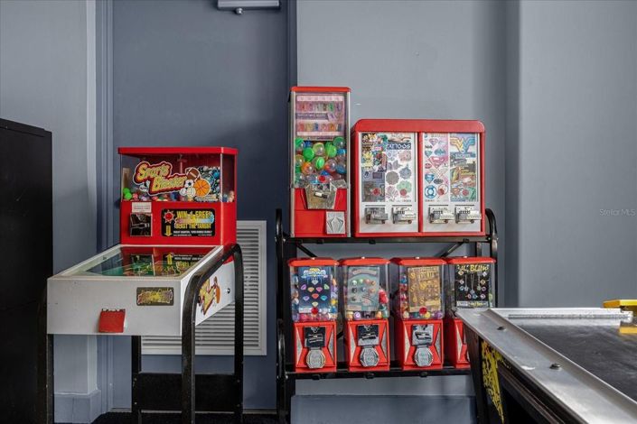 Image No.30-2 Bed Townhouse for sale