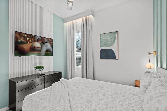 Image No.18-5 Bed Townhouse for sale