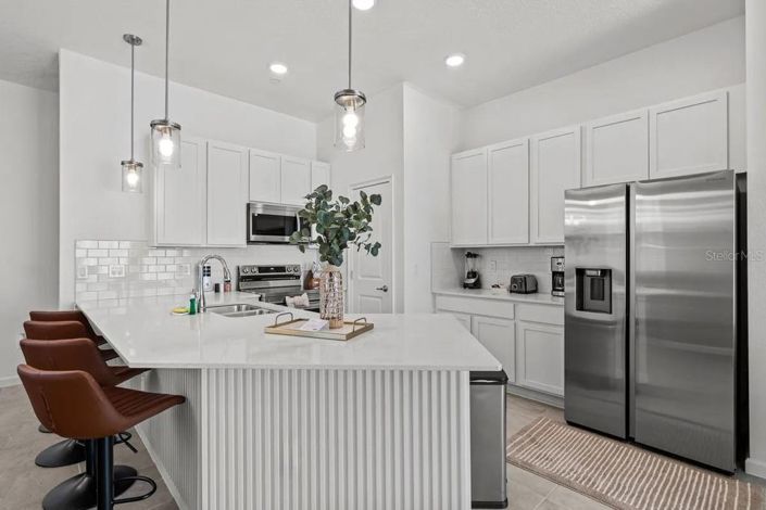 Image No.6-5 Bed Townhouse for sale