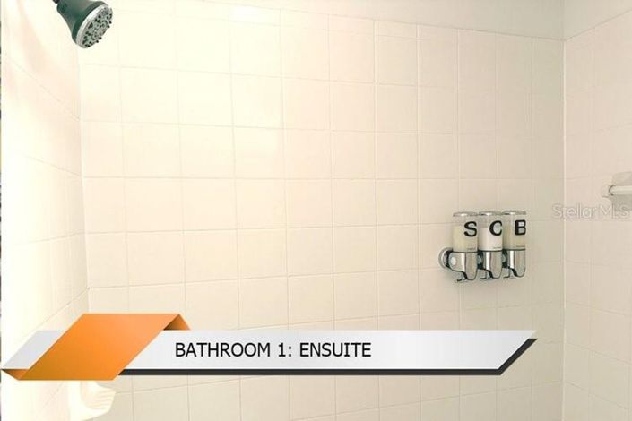 Image No.17-3 Bed Townhouse for sale