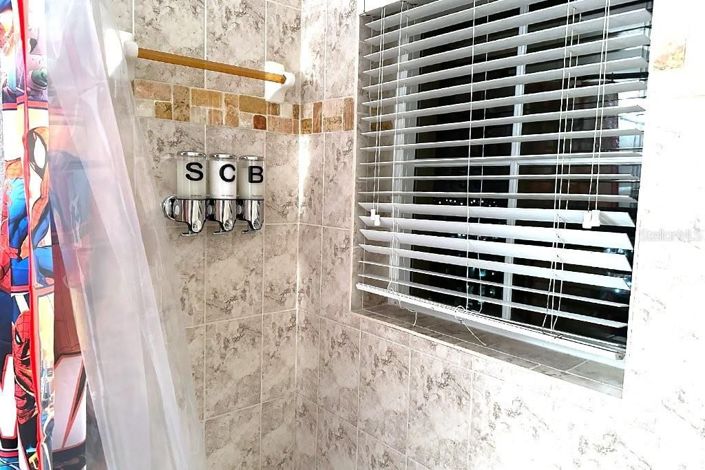 Image No.23-3 Bed Townhouse for sale