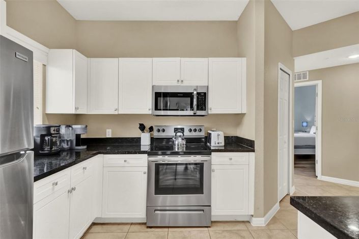 Image No.12-3 Bed Townhouse for sale