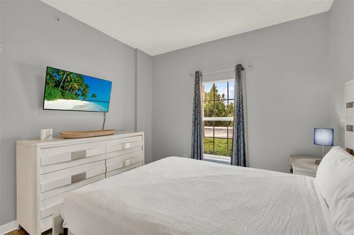 Image No.20-3 Bed Townhouse for sale