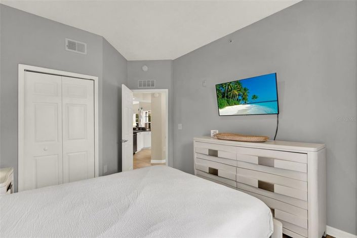 Image No.21-3 Bed Townhouse for sale