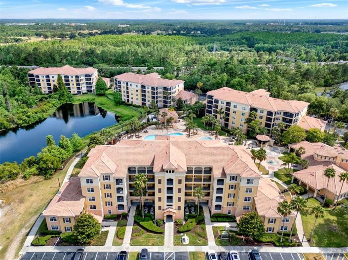 Image No.31-3 Bed Townhouse for sale