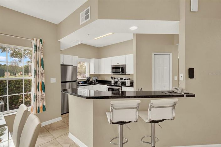 Image No.9-3 Bed Townhouse for sale