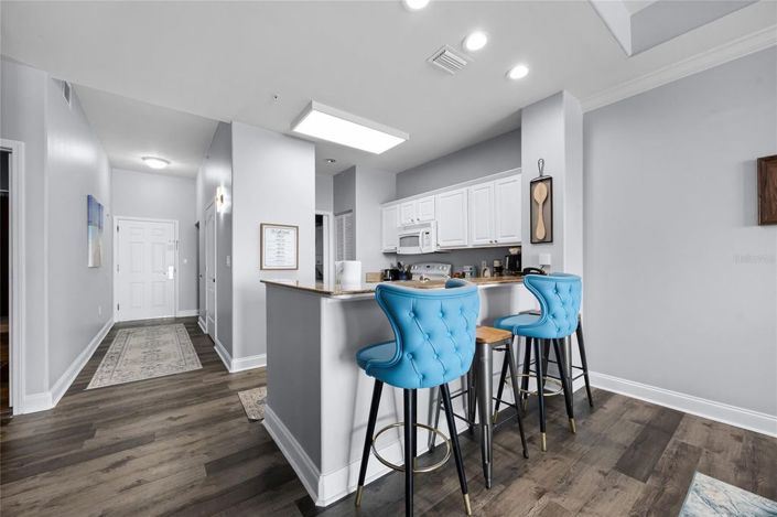 Image No.11-2 Bed Townhouse for sale