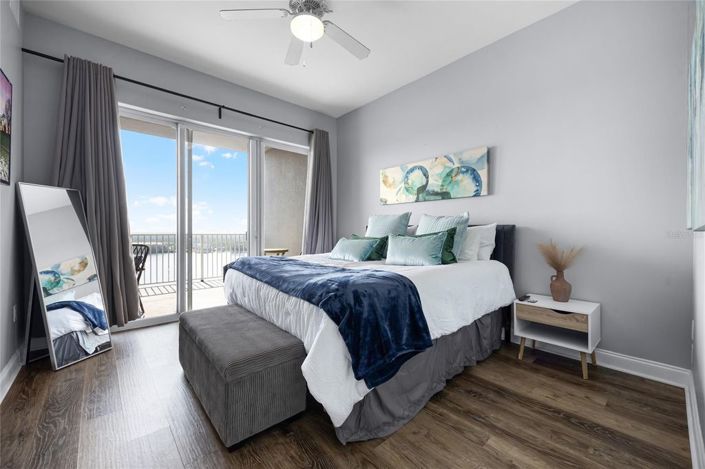 Image No.18-2 Bed Townhouse for sale