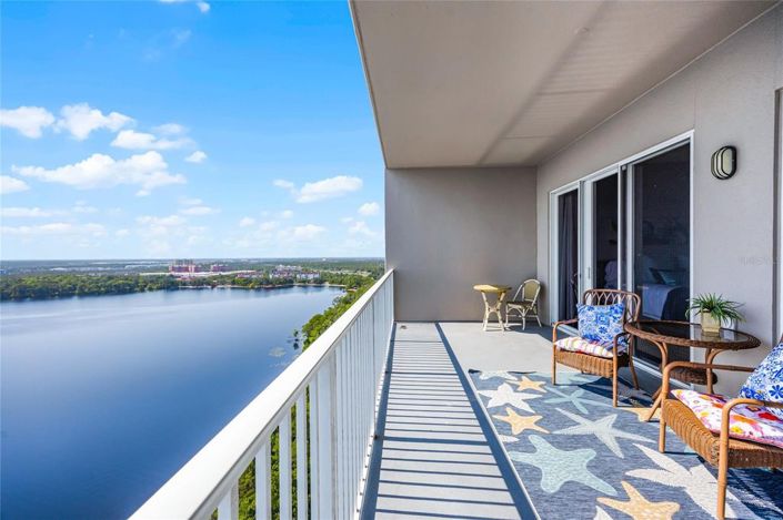 Image No.3-2 Bed Townhouse for sale