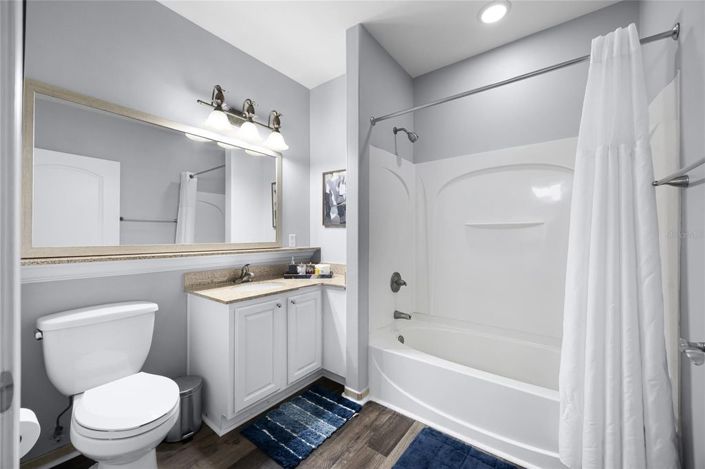 Image No.24-2 Bed Townhouse for sale