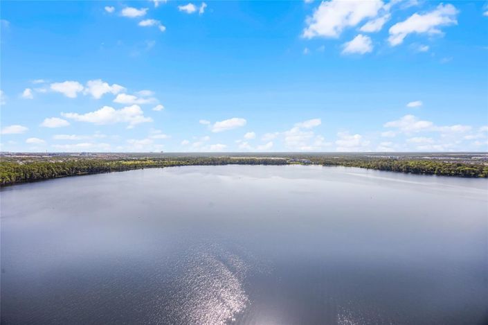 Image No.38-2 Bed Townhouse for sale