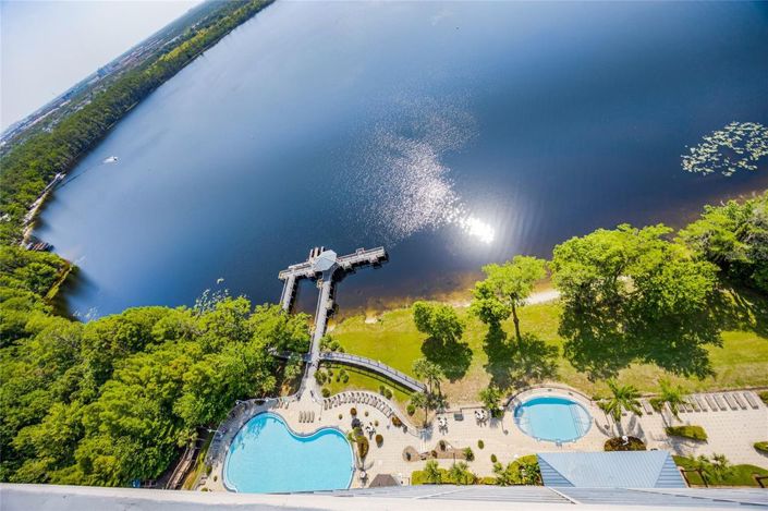 Image No.39-2 Bed Townhouse for sale