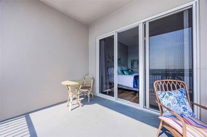 Image No.40-2 Bed Townhouse for sale