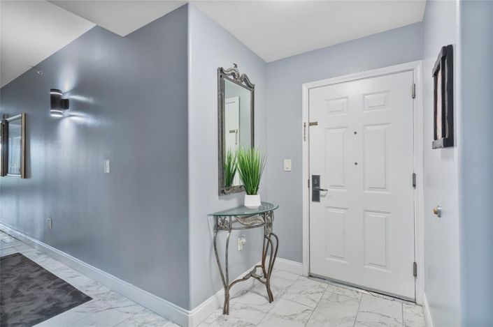 Image No.14-2 Bed Townhouse for sale