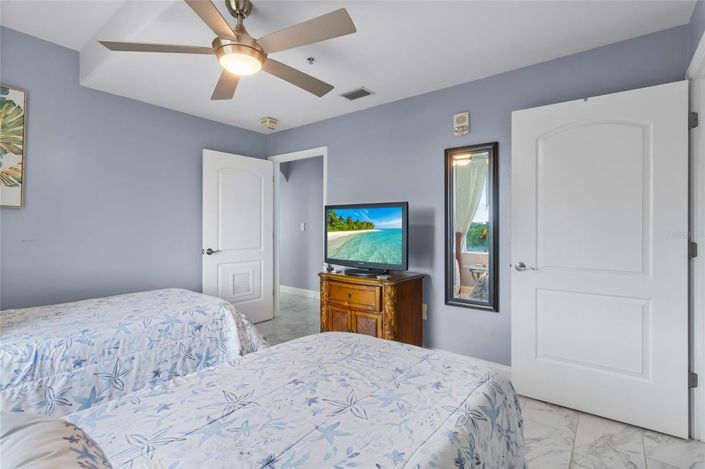 Image No.35-2 Bed Townhouse for sale