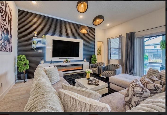 Image No.12-11 Bed House for sale