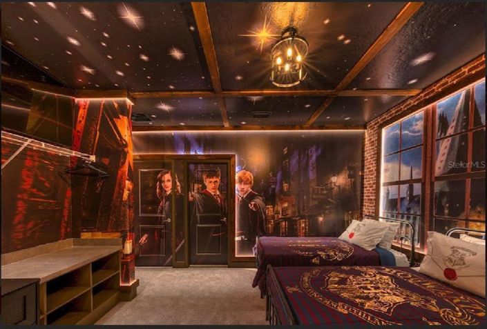 Image No.55-11 Bed House for sale