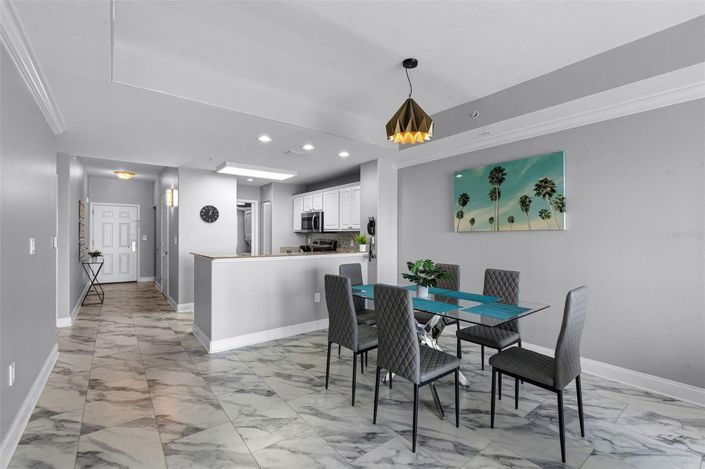 Image No.11-2 Bed Townhouse for sale