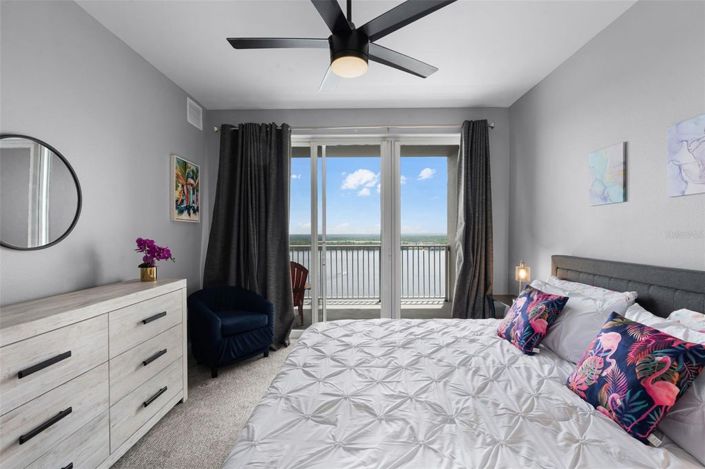 Image No.18-2 Bed Townhouse for sale