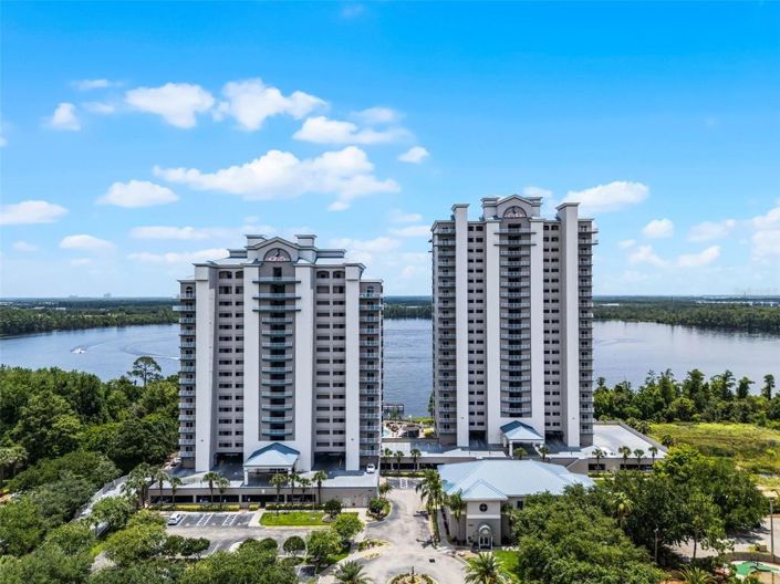 Image No.29-2 Bed Townhouse for sale