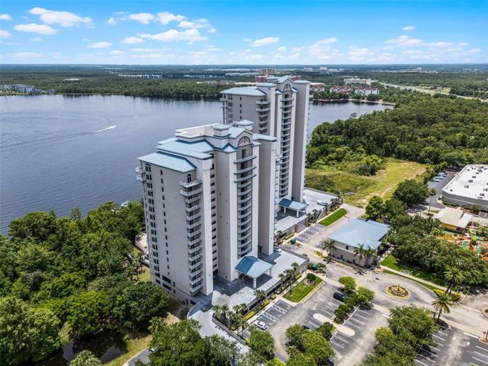 Image No.35-2 Bed Townhouse for sale