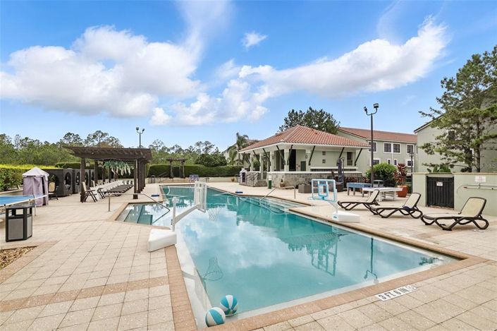 Image No.37-Maison de ville de 4 chambres à vendre à Saint John