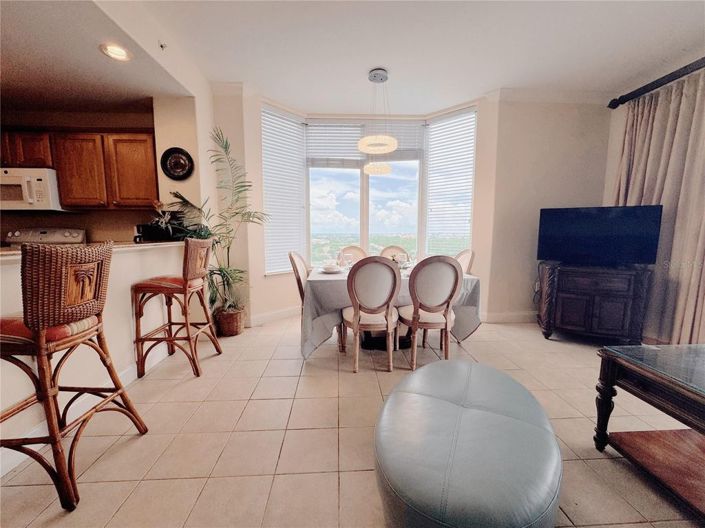 Image No.36-2 Bed Townhouse for sale