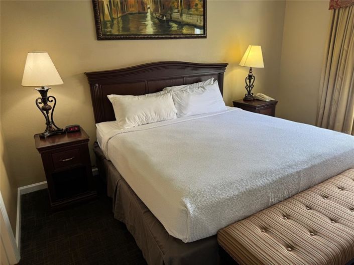 Image No.17-2 Bed Apartment for sale