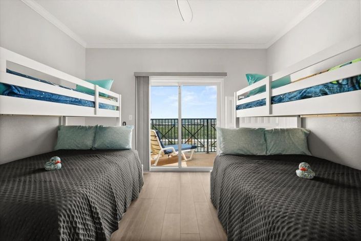 Image No.31-4 Bed Townhouse for sale