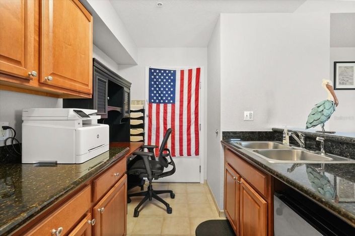 Image No.34-4 Bed Townhouse for sale