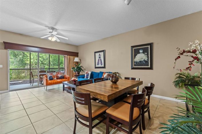 Image No.13-3 Bed Townhouse for sale