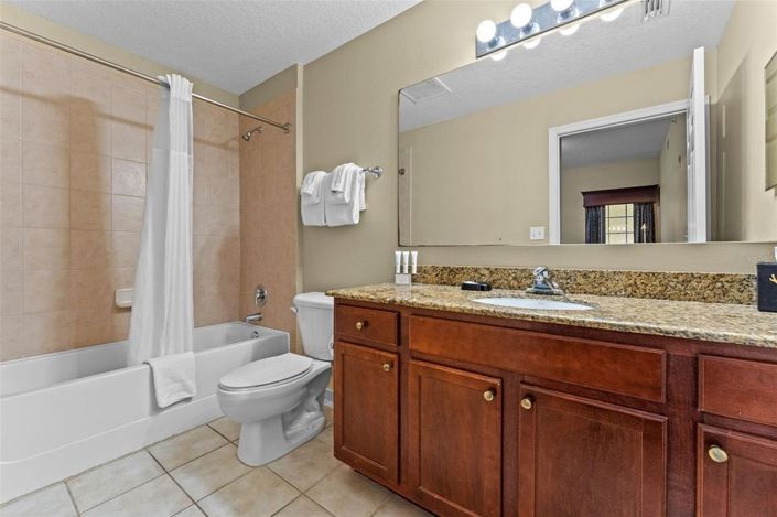 Image No.22-3 Bed Townhouse for sale