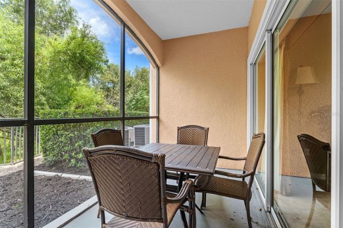 Image No.34-3 Bed Townhouse for sale