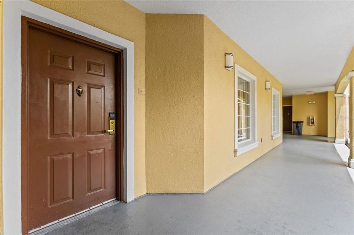 Image No.6-3 Bed Townhouse for sale