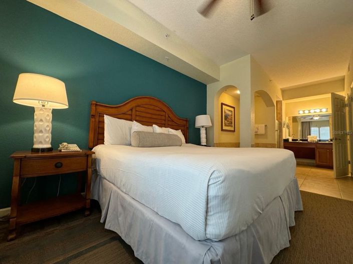 Image No.15-2 Bed Townhouse for sale