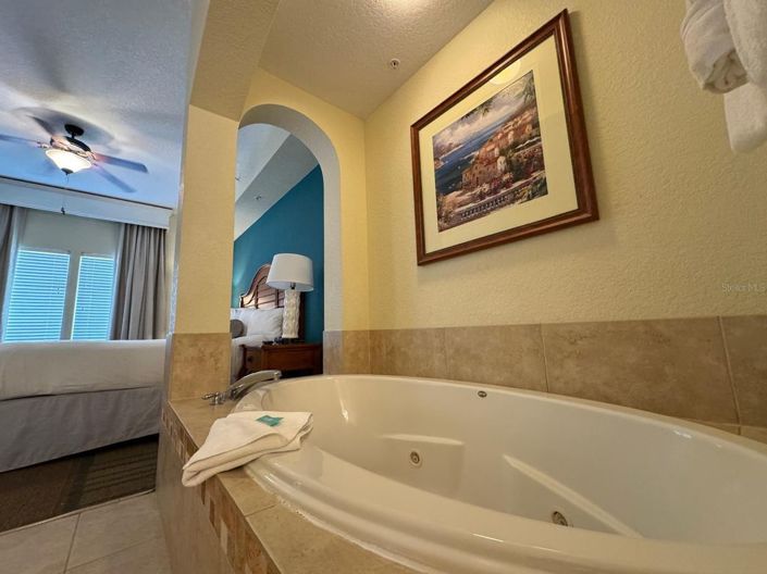 Image No.20-2 Bed Townhouse for sale