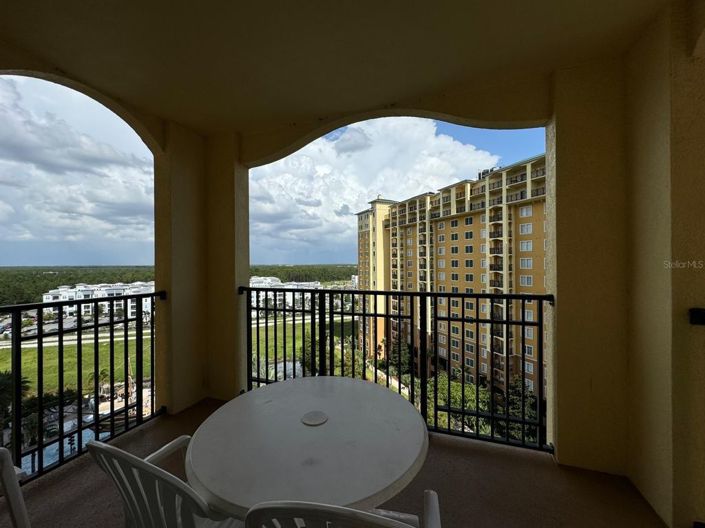 Image No.22-2 Bed Townhouse for sale