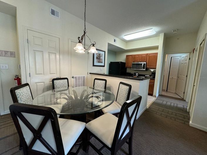 Image No.9-2 Bed Townhouse for sale